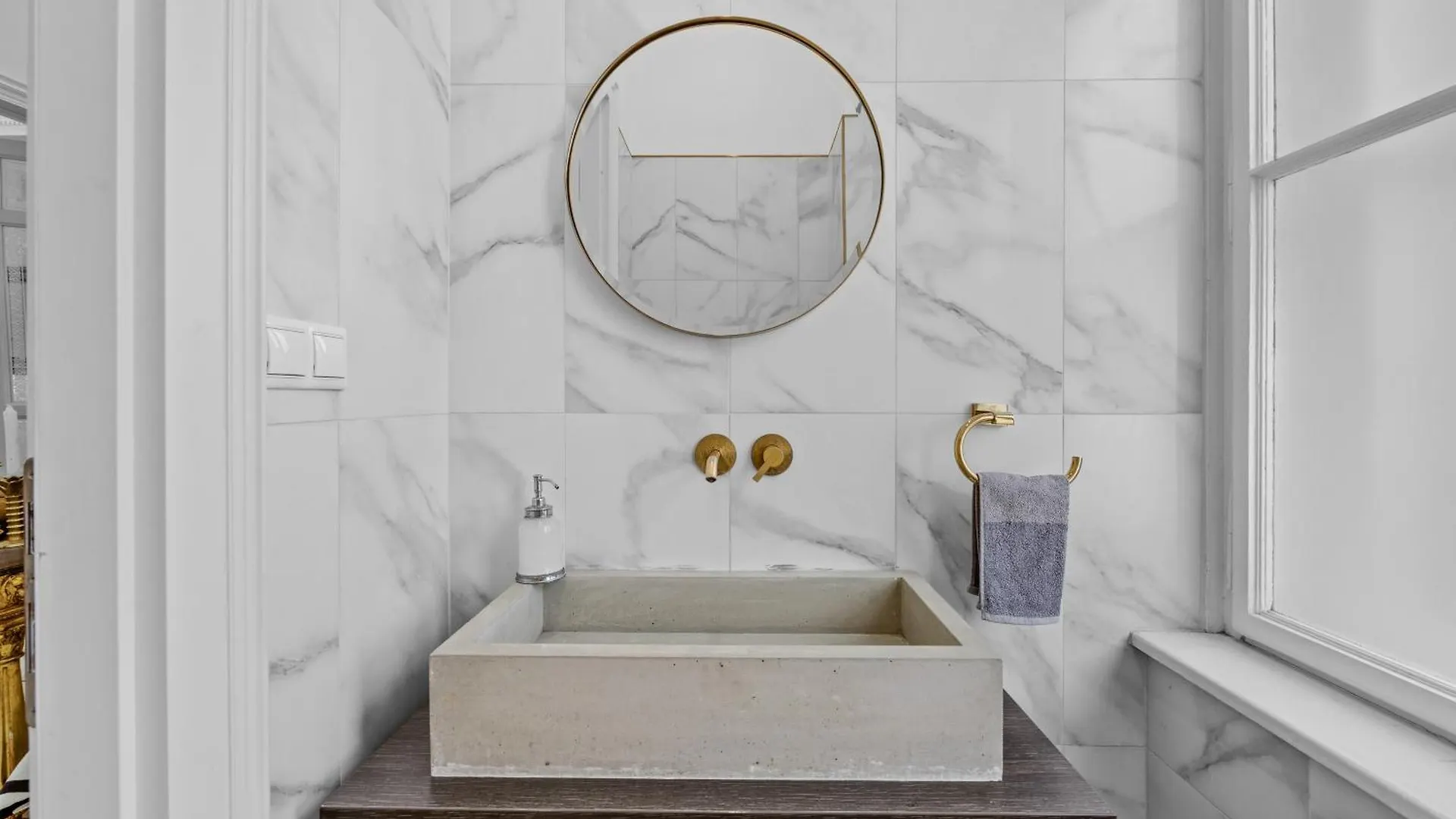 Apartment Count Zrinyi Basilica Luxurious Residence Budapest