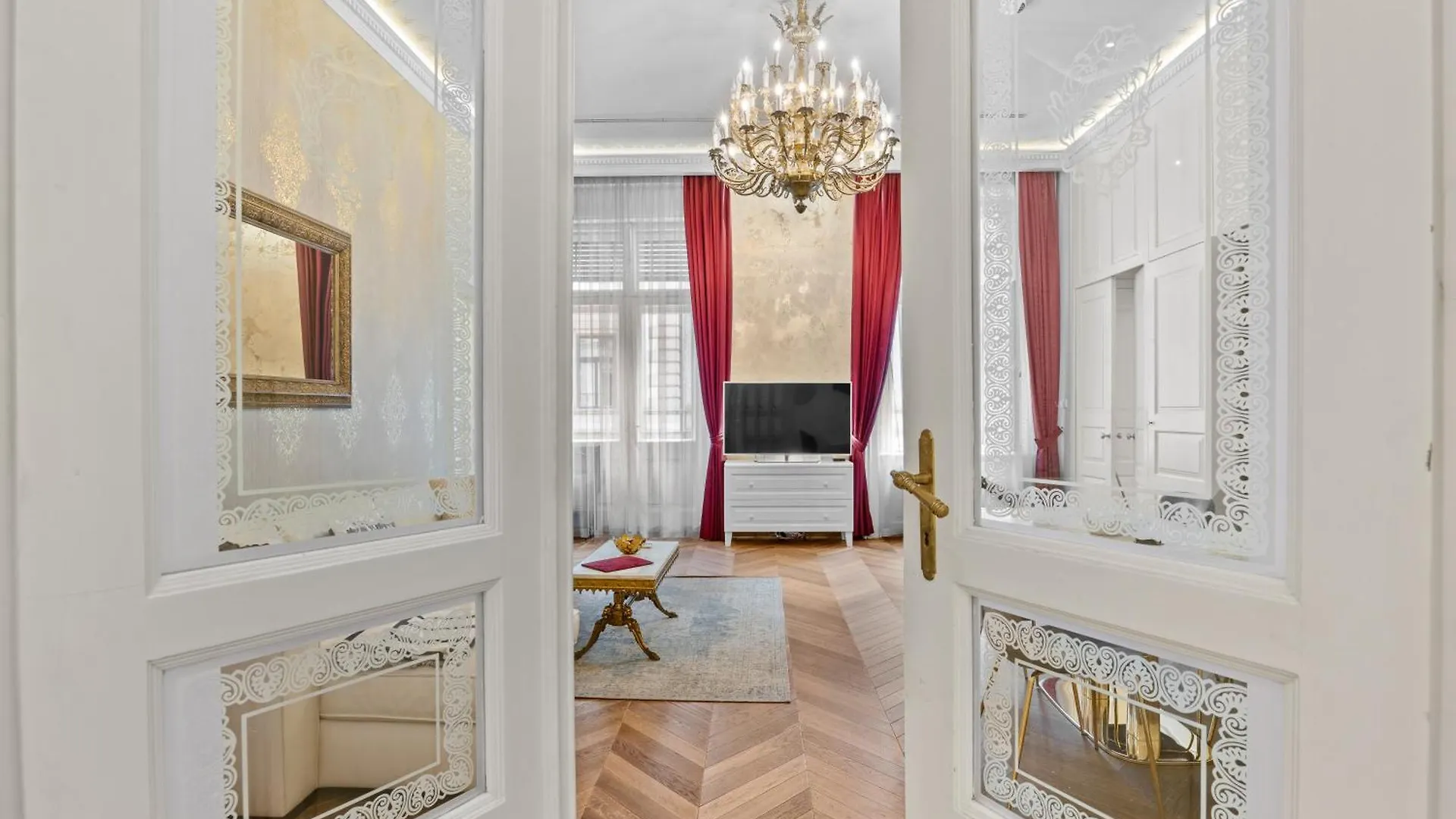Count Zrinyi Basilica Luxurious Residence Budapest 0*,  Hungary